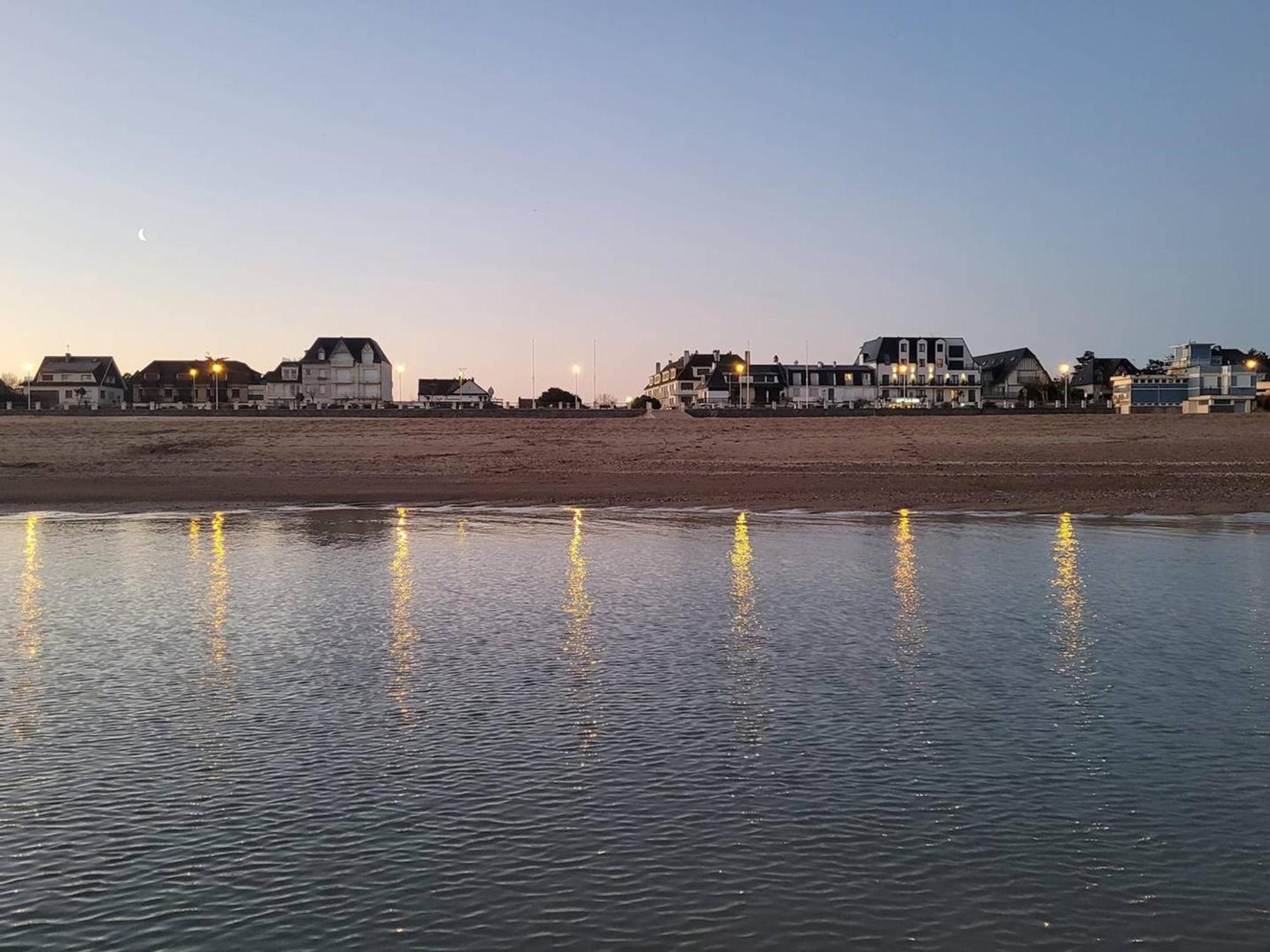 Appartement Rez-De-Jardin, Front De Mer, 4 Pers, Calme, Wifi Gratuit - Fr-1-465-46 Merville-Franceville-Plage Kültér fotó