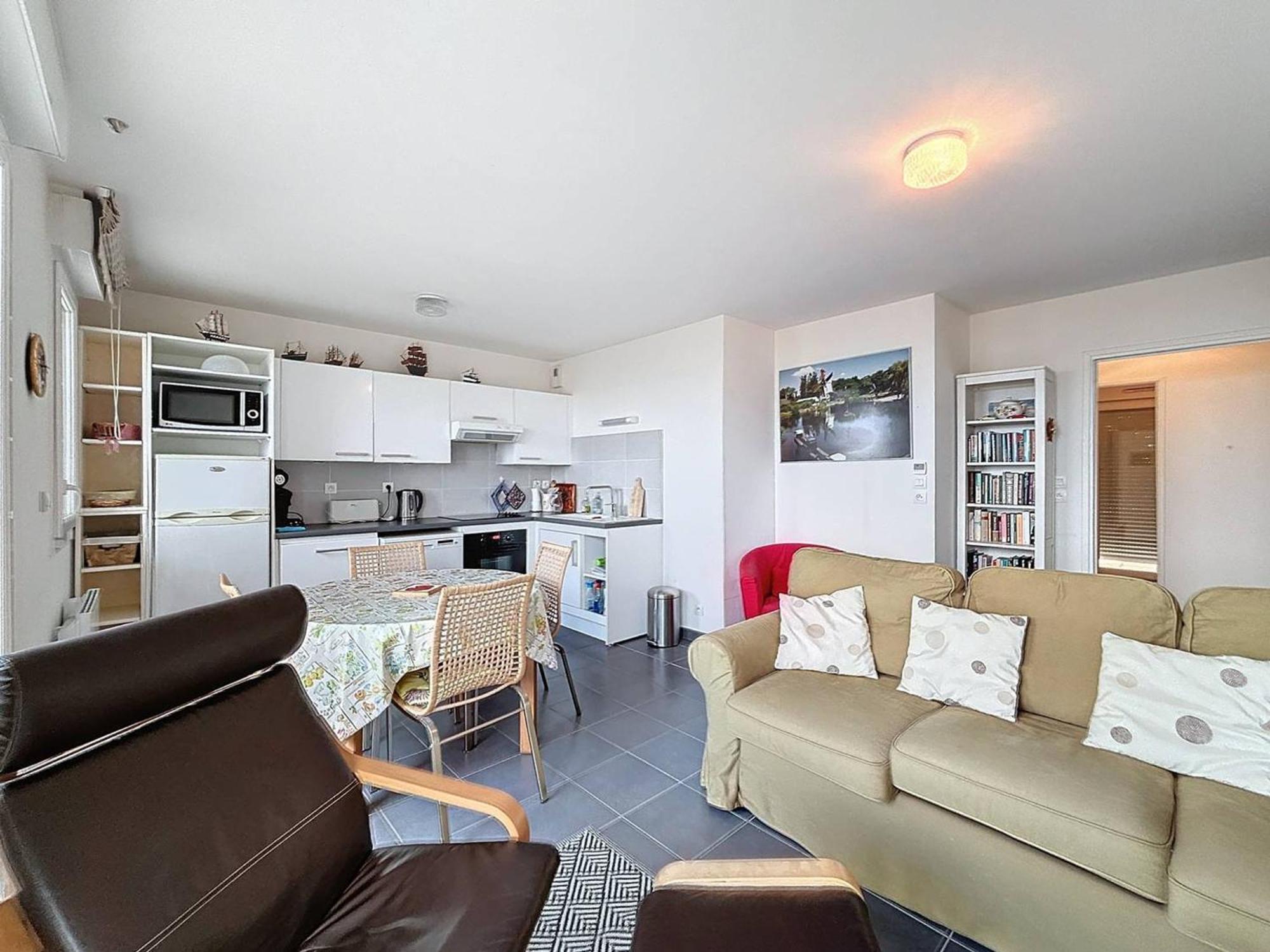 Appartement Rez-De-Jardin, Front De Mer, 4 Pers, Calme, Wifi Gratuit - Fr-1-465-46 Merville-Franceville-Plage Kültér fotó