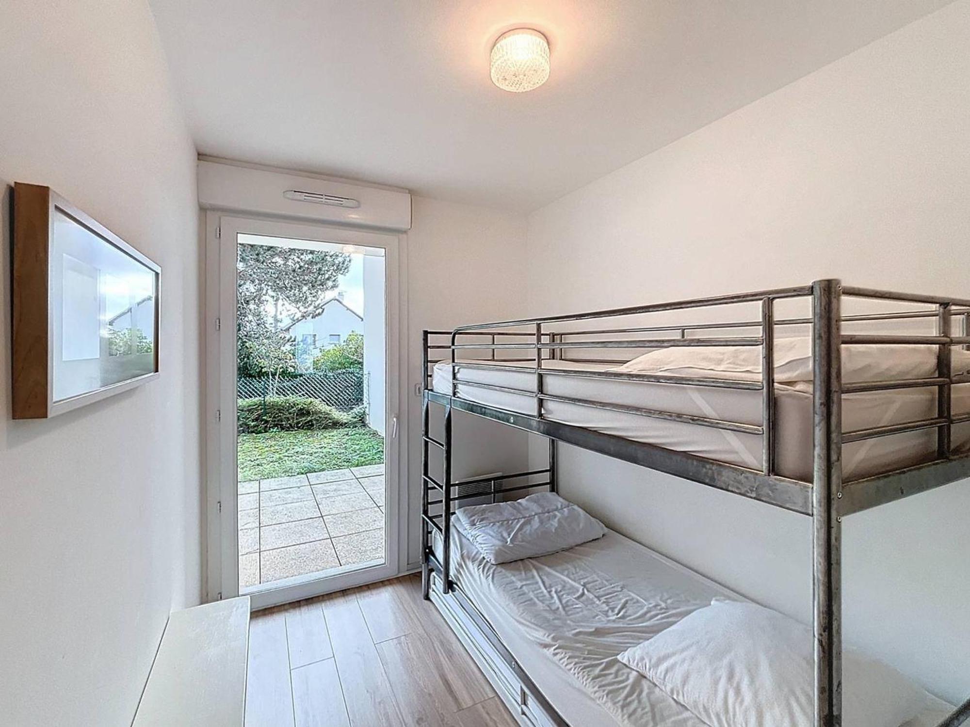 Appartement Rez-De-Jardin, Front De Mer, 4 Pers, Calme, Wifi Gratuit - Fr-1-465-46 Merville-Franceville-Plage Kültér fotó